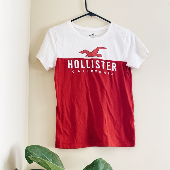 Hollister Red & white tee - Picture 2 of 4